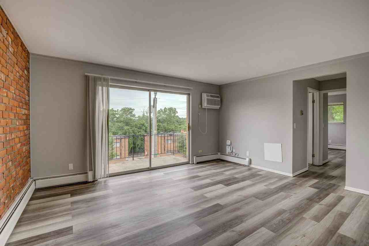 1590 Glen Parker Ave #8 - Photo 2 of 10