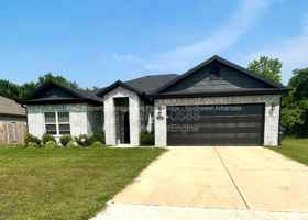 featured image of 1007 N 27th St