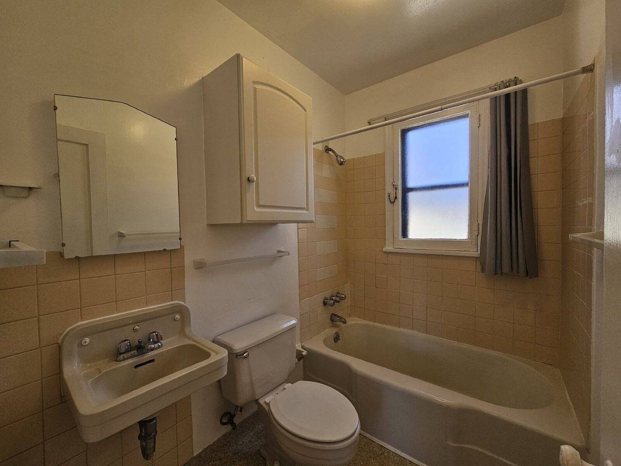 2137 S Grant St - Photo 7 of 12