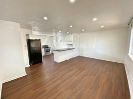 featured image of 2829 W Park Pl