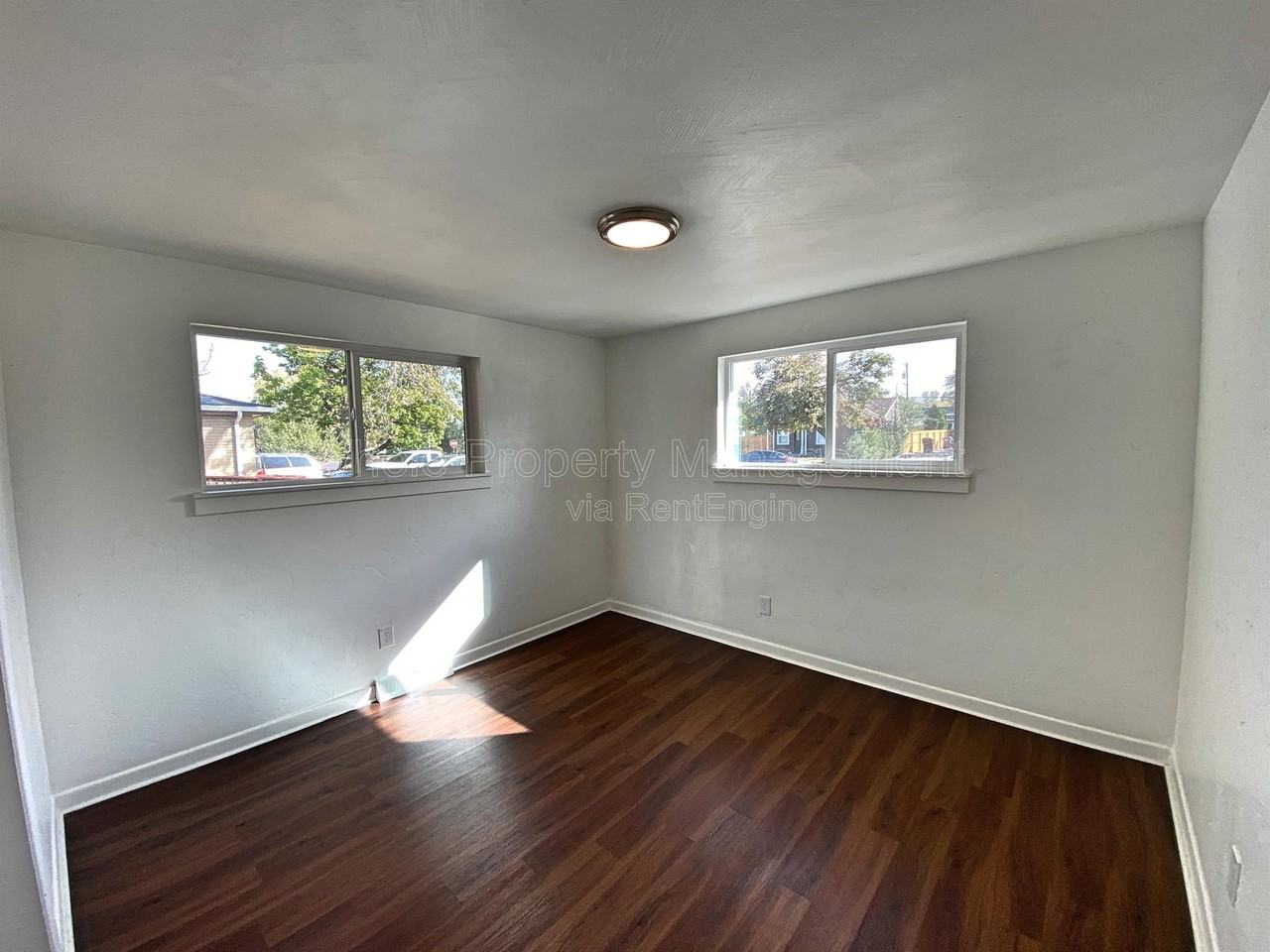 2829 W Park Pl - Photo 6 of 19