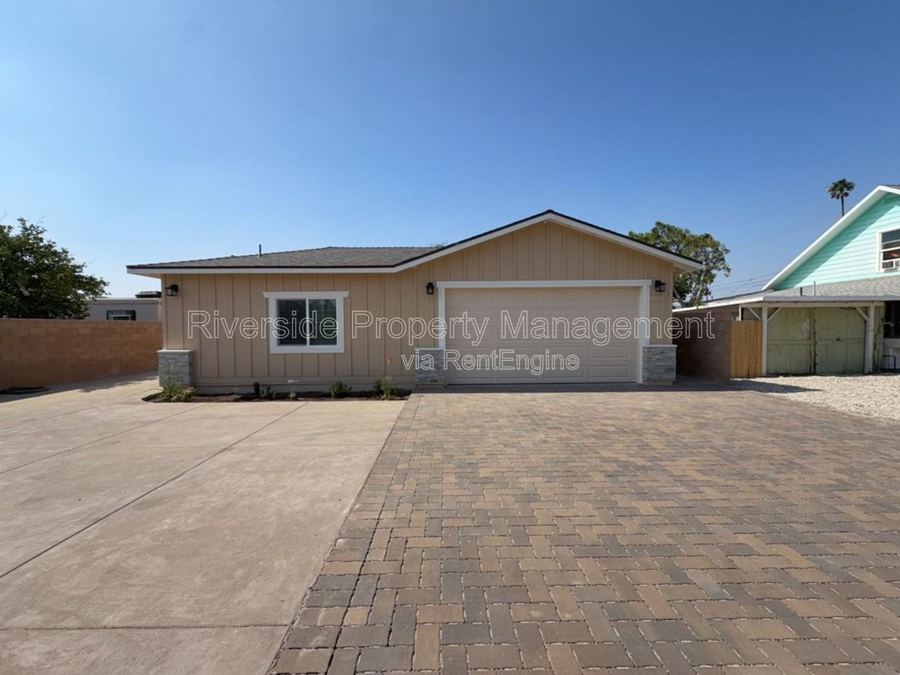 7893 Mango Ave - Photo 2 of 31