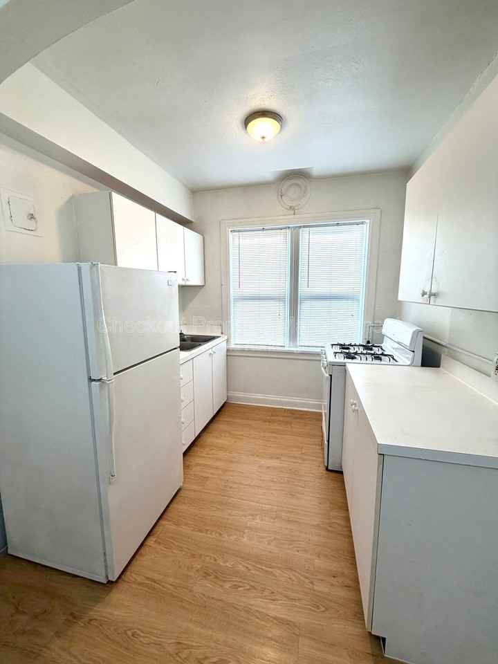 7340 Forsyth Blvd #307
