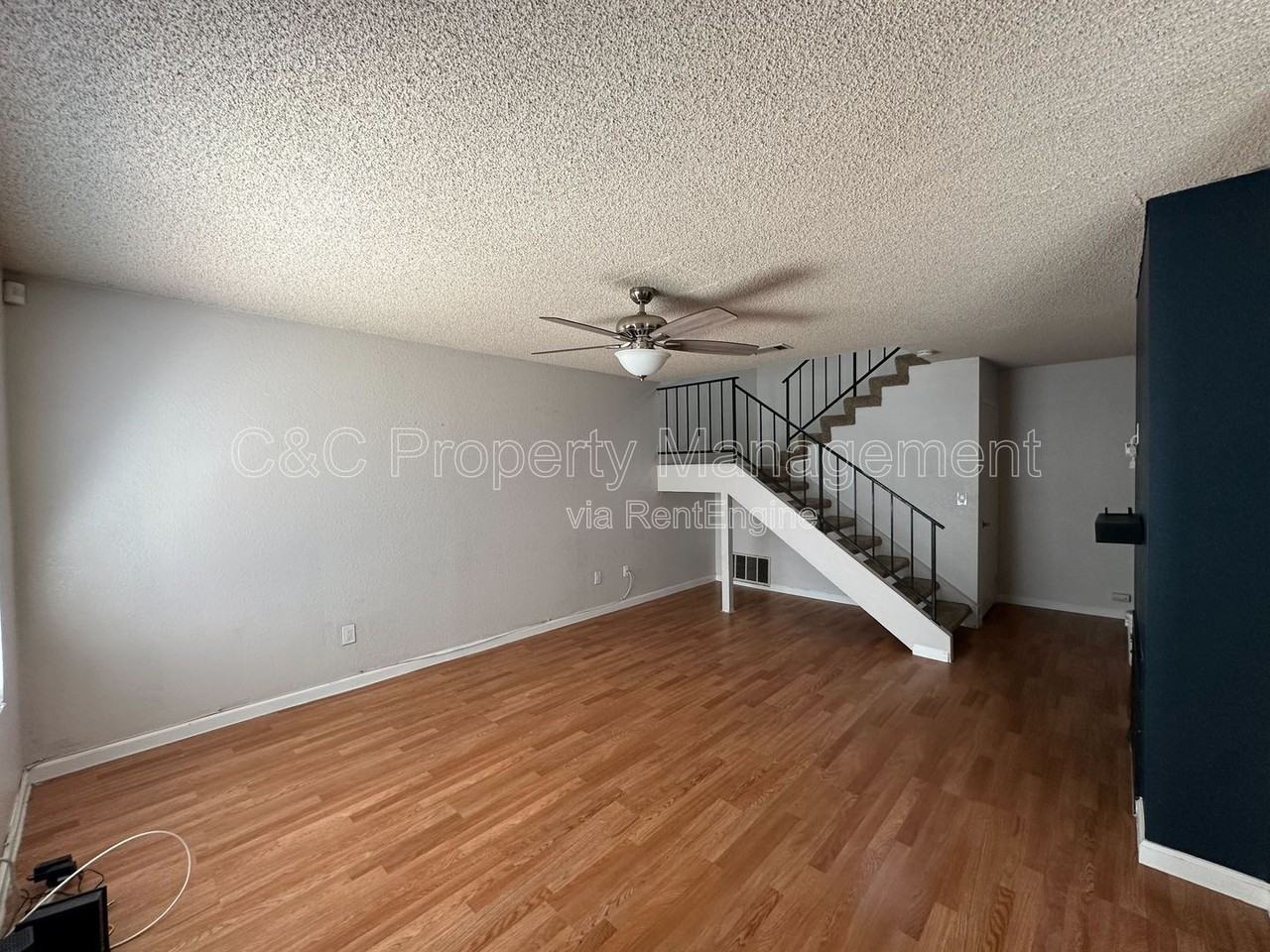 1380 W 48th St #116 - Photo 5 of 13