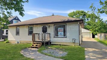 featured image of 105 Morning Glory St Sw