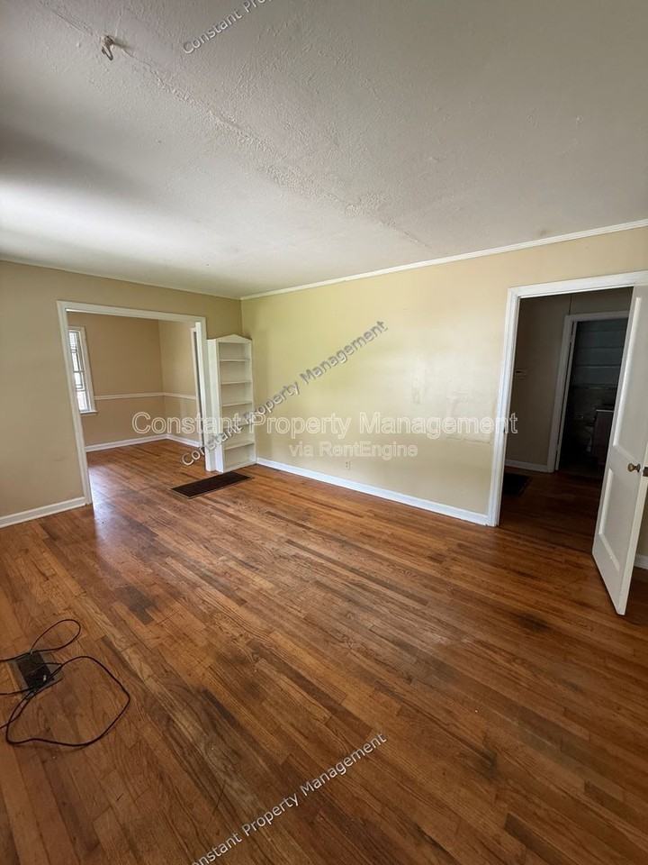 3069 Somerset Dr - Photo 5 of 25