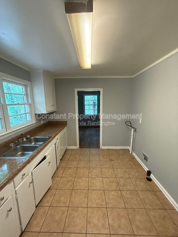 2873 Audubon Cir #2873 - Photo 7 of 16