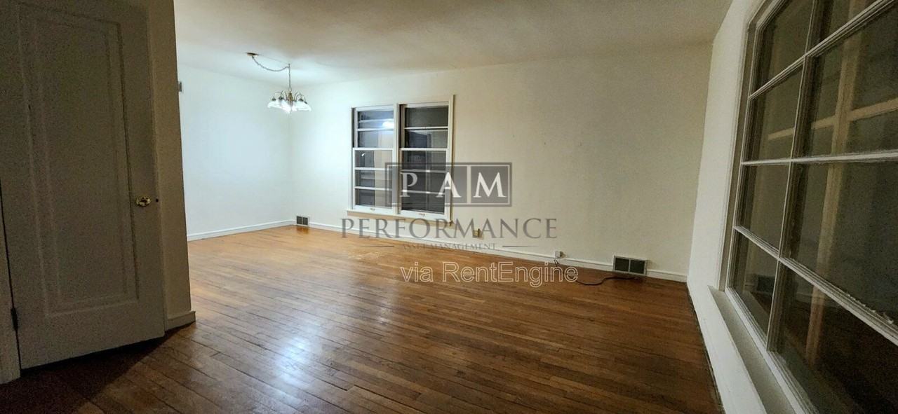 2045 N 86th St - Photo 3 of 10