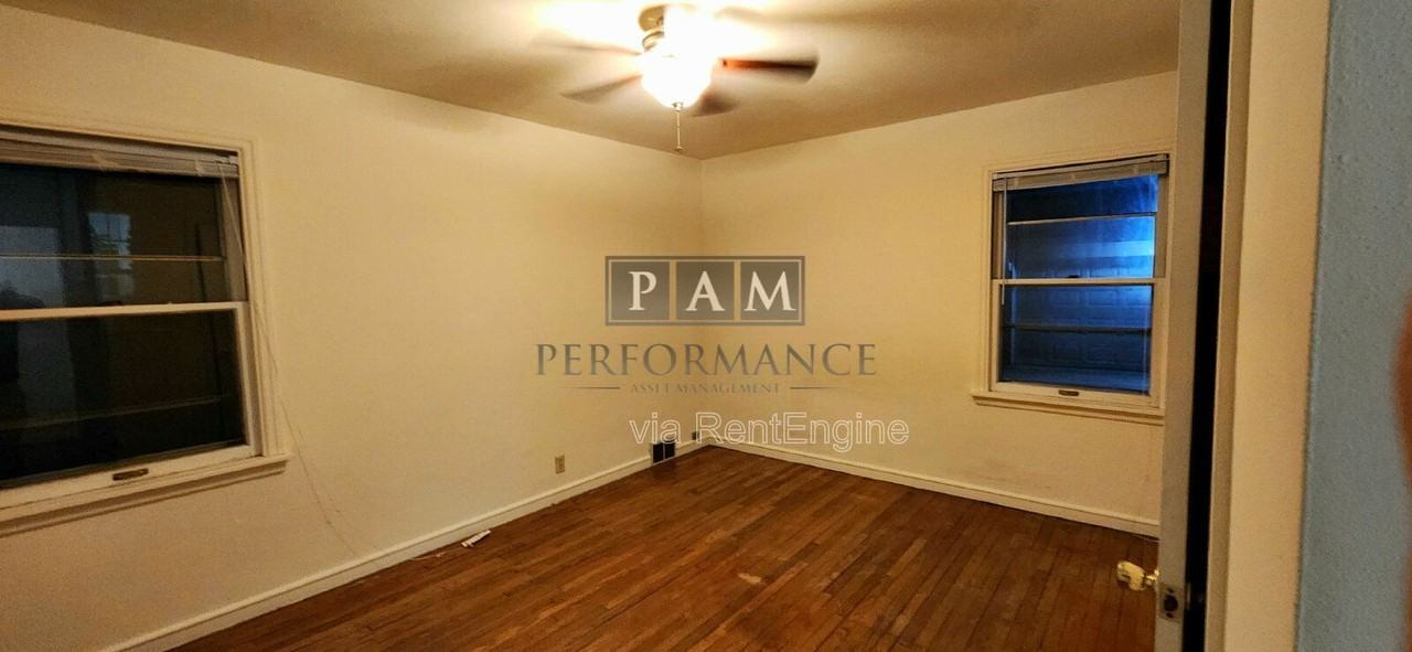 2045 N 86th St - Photo 7 of 10