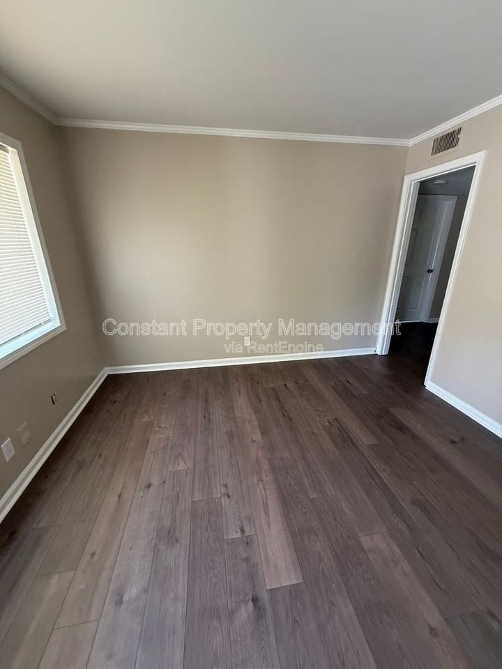 4237 Ayers Rd #4239 - Photo 2 of 11