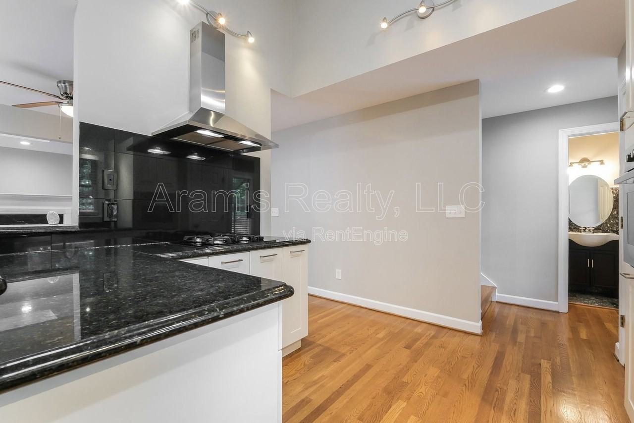 280 Halah Cir - Photo 5 of 20