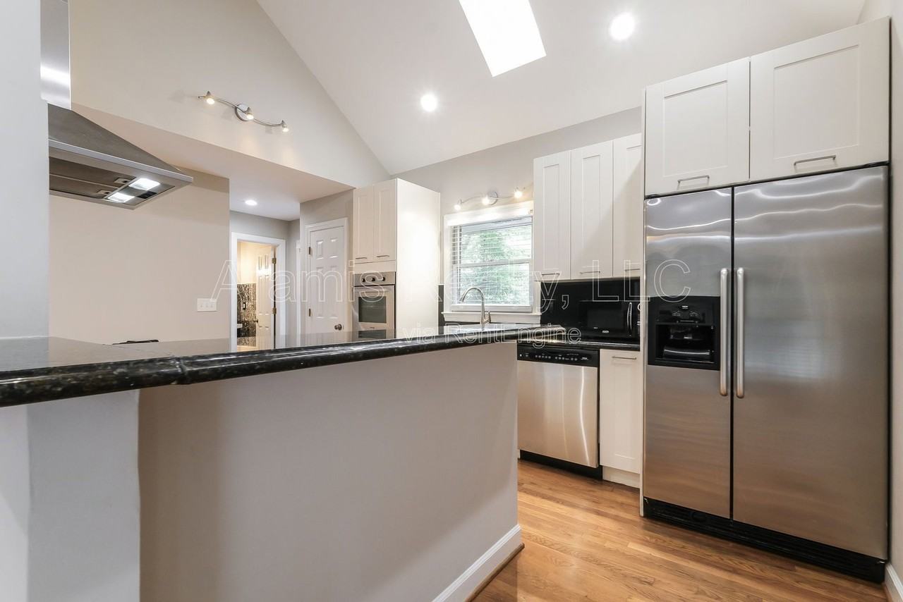 280 Halah Cir - Photo 6 of 20