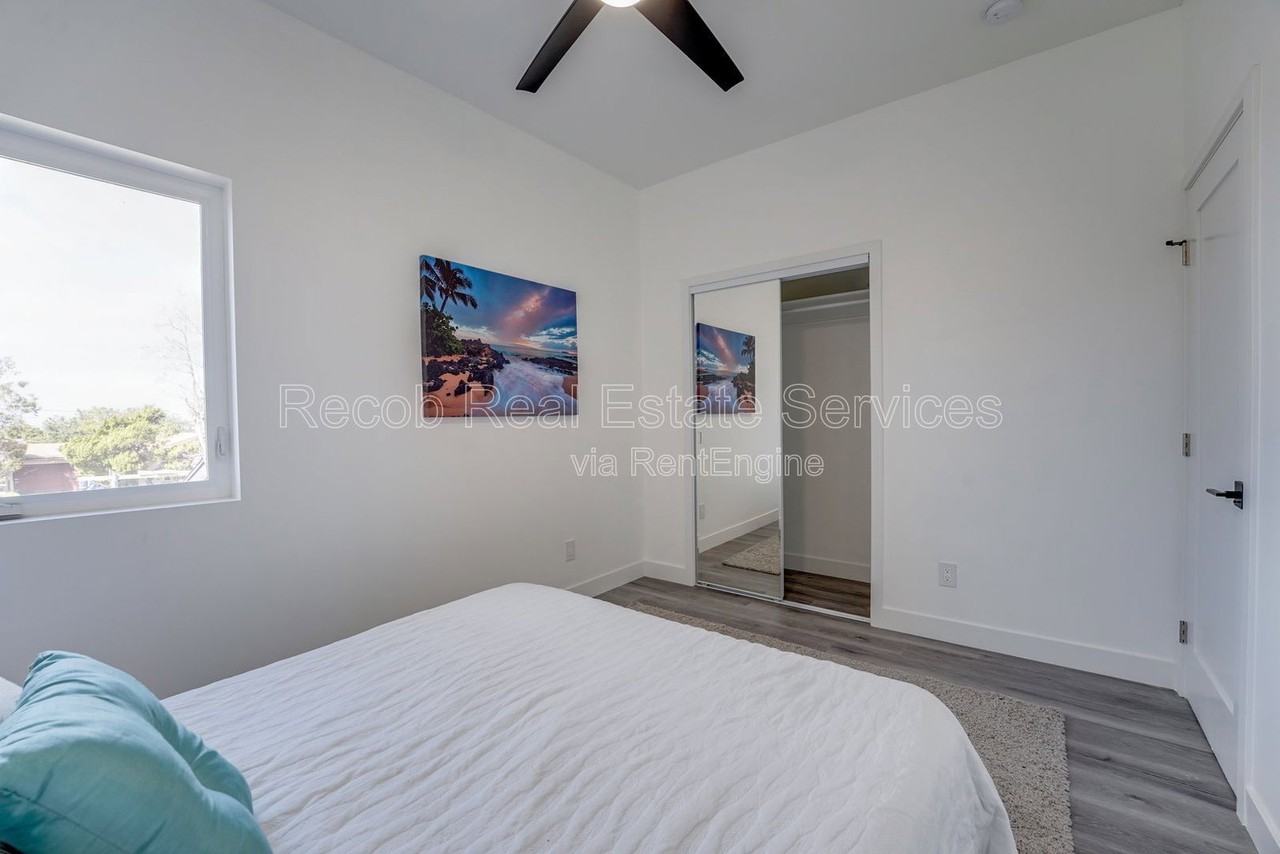3669 Budd St #3663-3673 - Photo 7 of 20