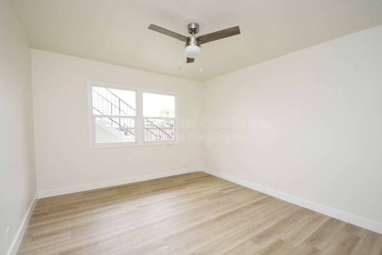 2972 Pacific Ave #A - Photo 5 of 8