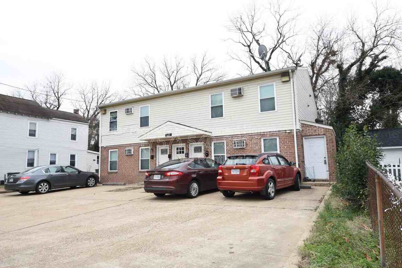 405 Clifton St #A - Photo 3 of 26