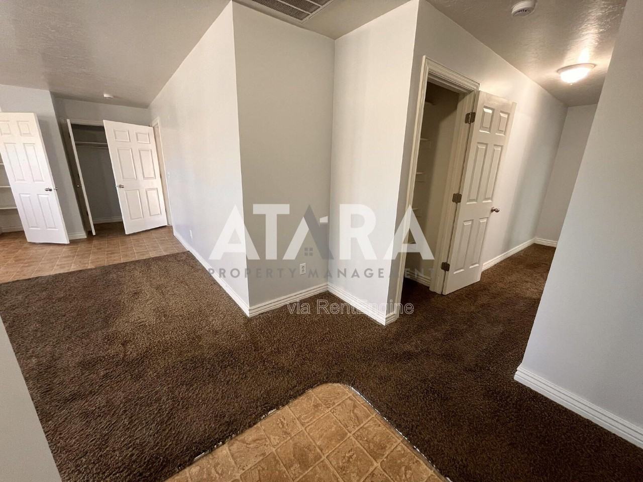 2473 W 5400 S - Photo 5 of 24