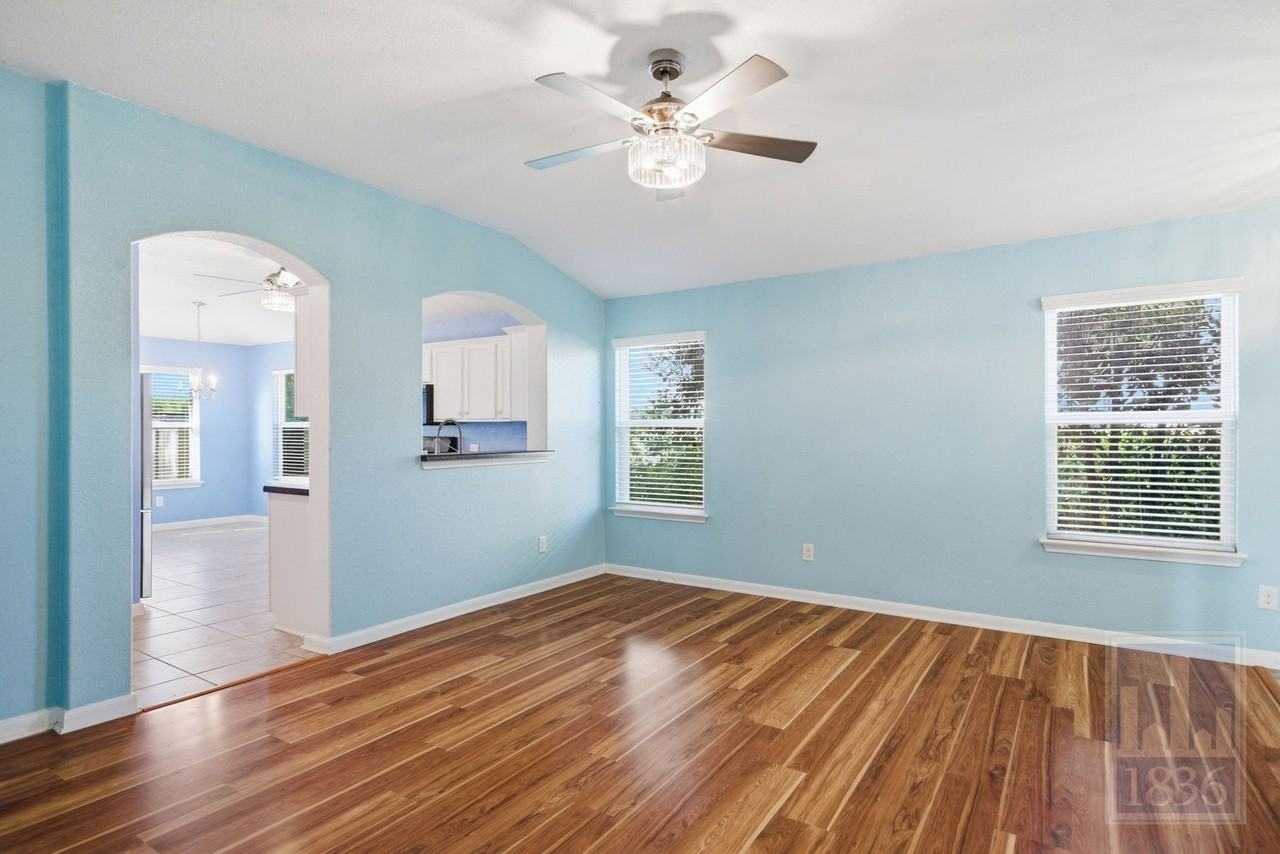 432 Thunderstorm Ave - Photo 5 of 50