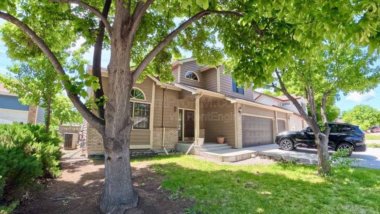 2425 Cochetopa Ct - Photo 2 of 26