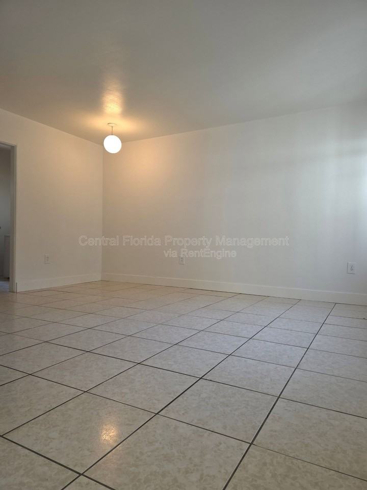 1010 E Central Blvd - Photo 5 of 25