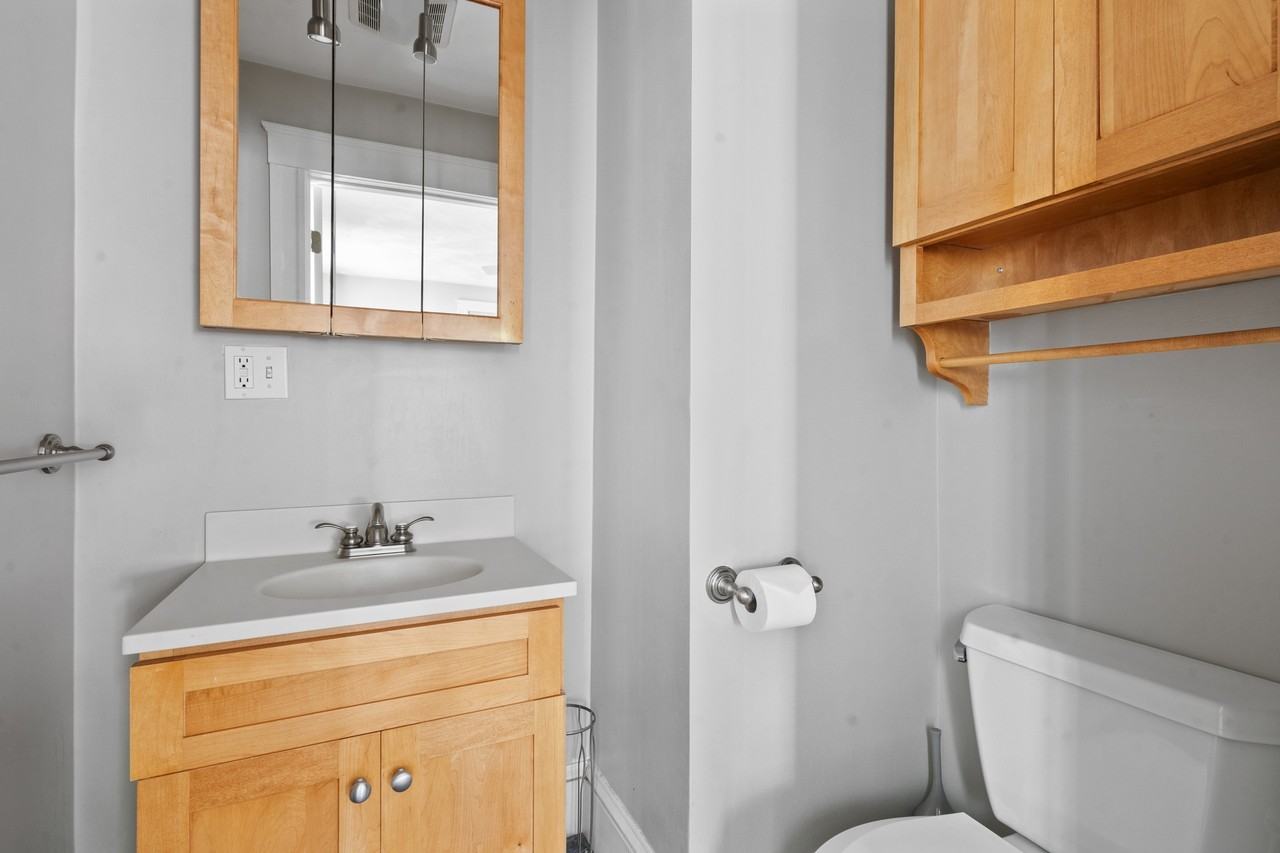 146 Beech St #1 - Photo 2 of 16