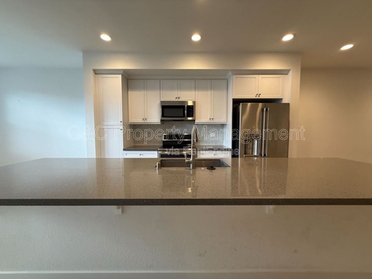 374 Hansen Ter - Photo 5 of 28
