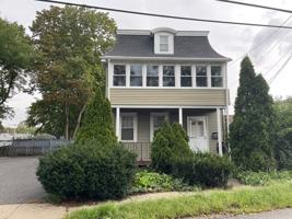 featured image of 9 Guinan St #1