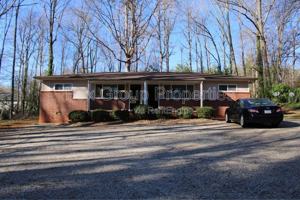 featured image of 405 E J St