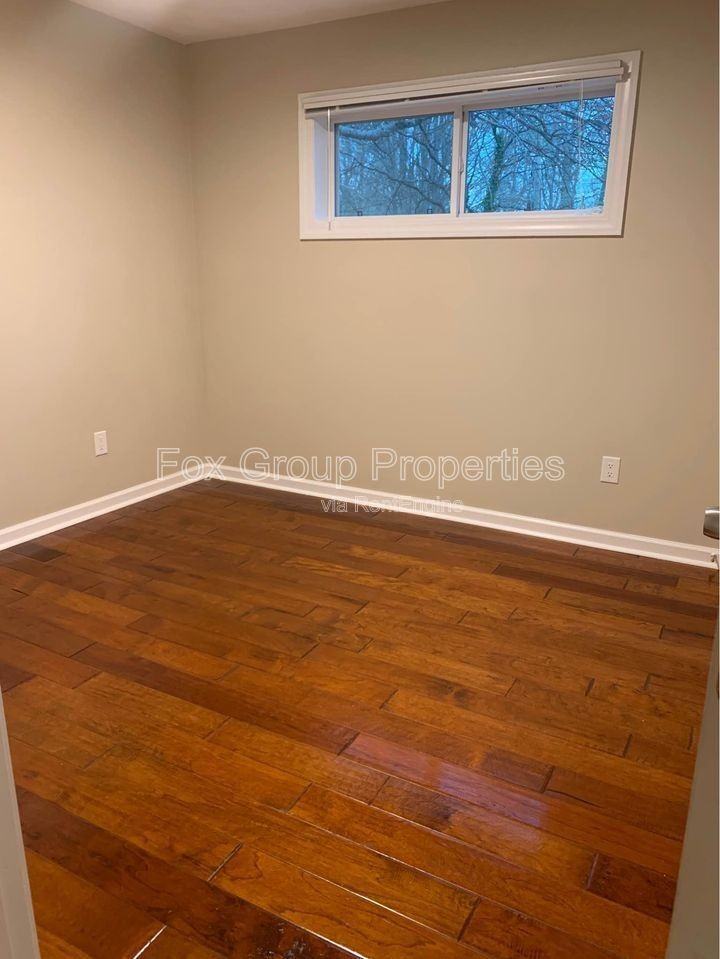 405 E J St - Photo 4 of 6