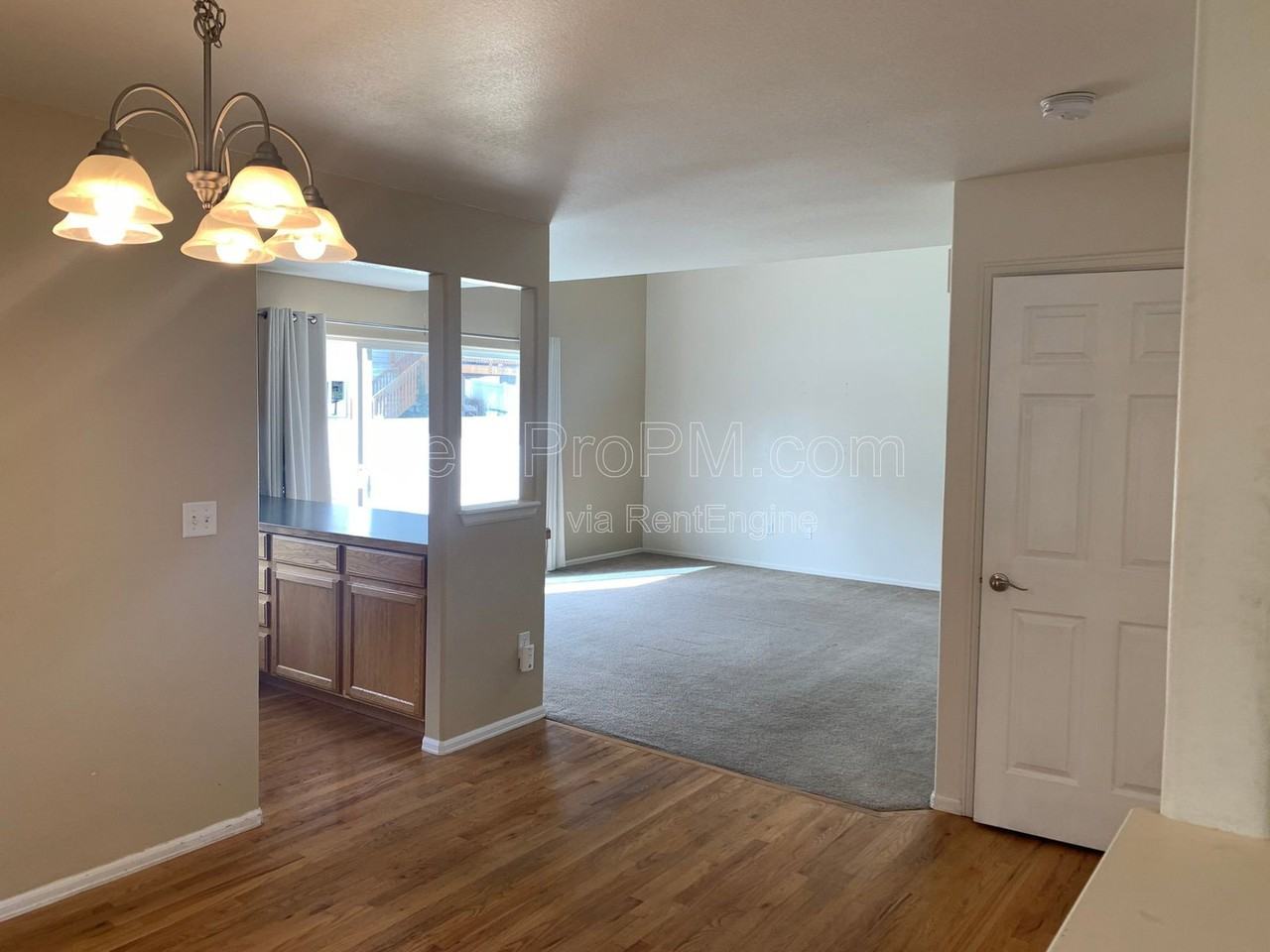 2615 Forecastle Dr - Photo 3 of 20