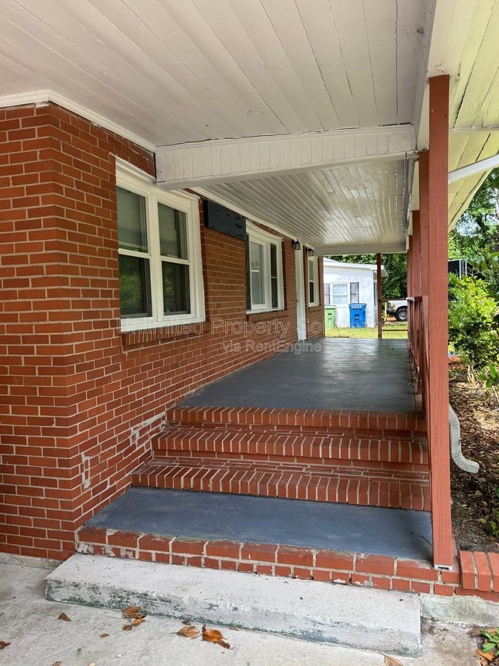 4938 Wrightsville Ave - Photo 6 of 20