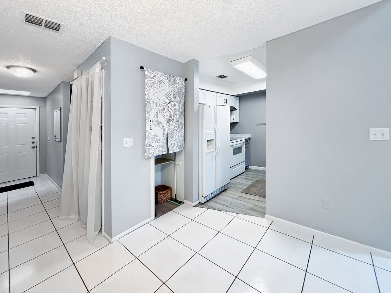 12216 Fox Hound Ln - Photo 3 of 23
