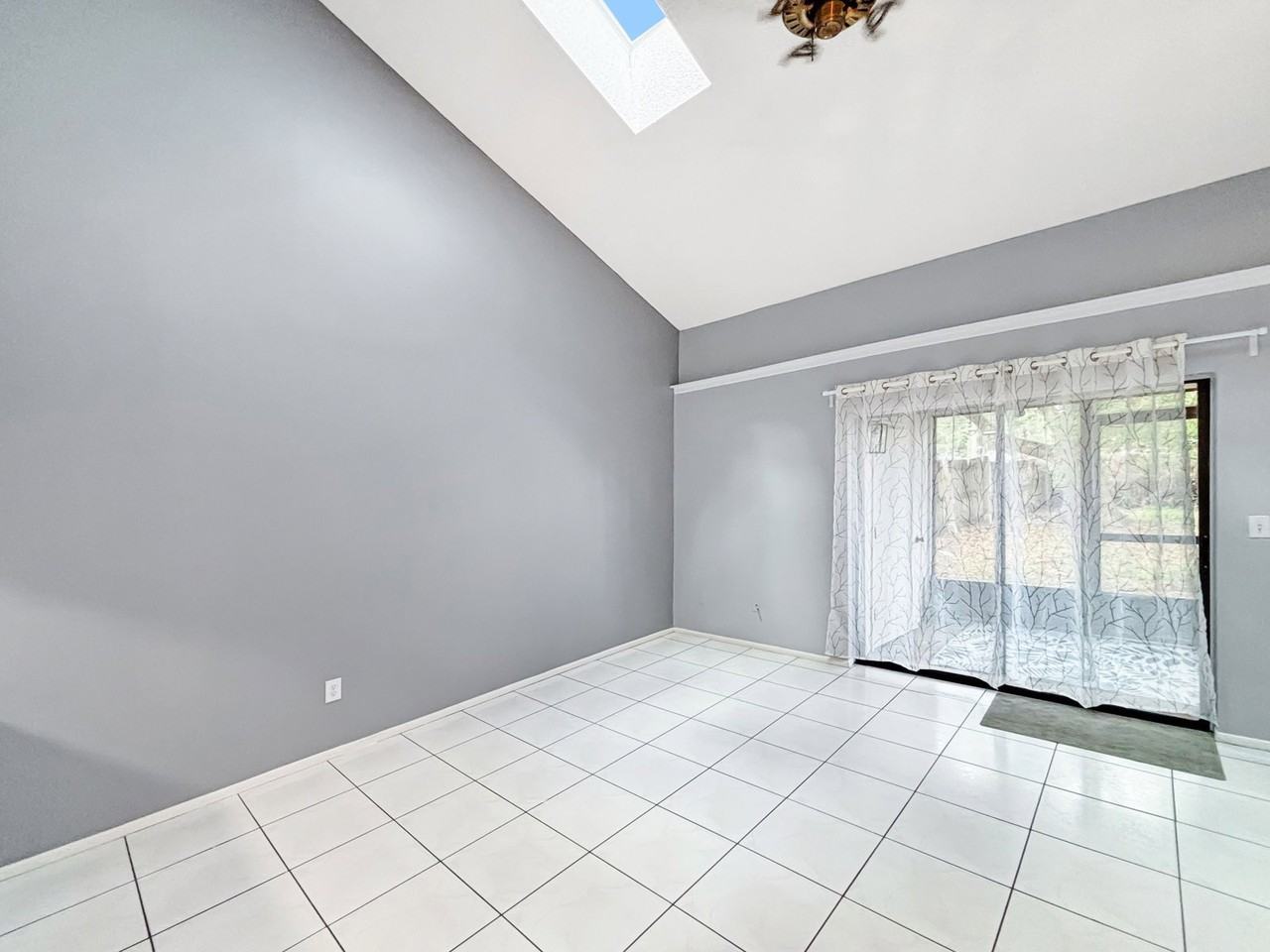 12216 Fox Hound Ln - Photo 6 of 23