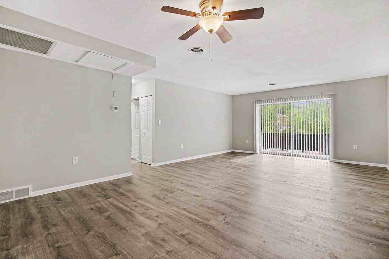 3501 Section Rd #504 - Photo 3 of 15