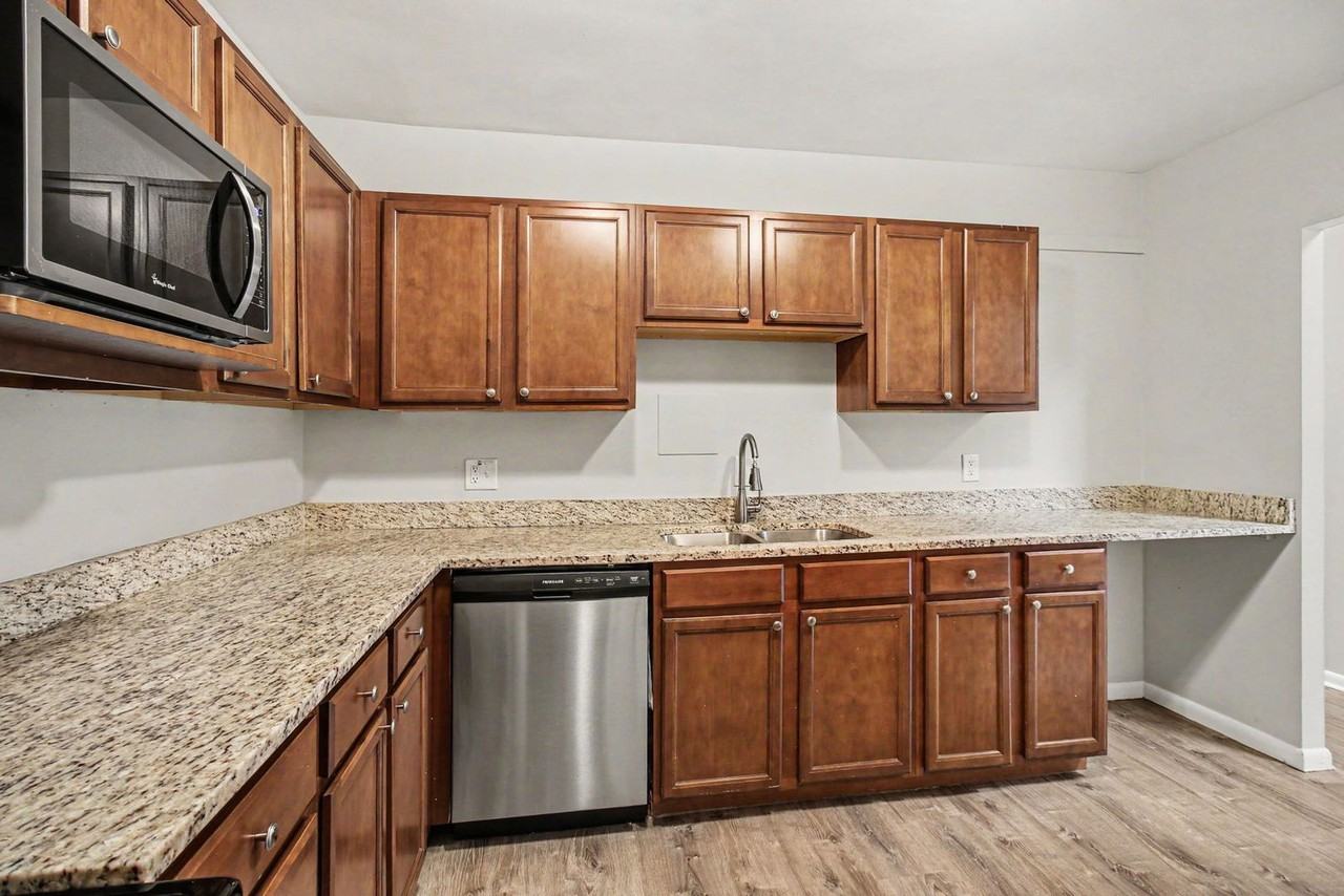 3501 Section Rd #504 - Photo 5 of 15