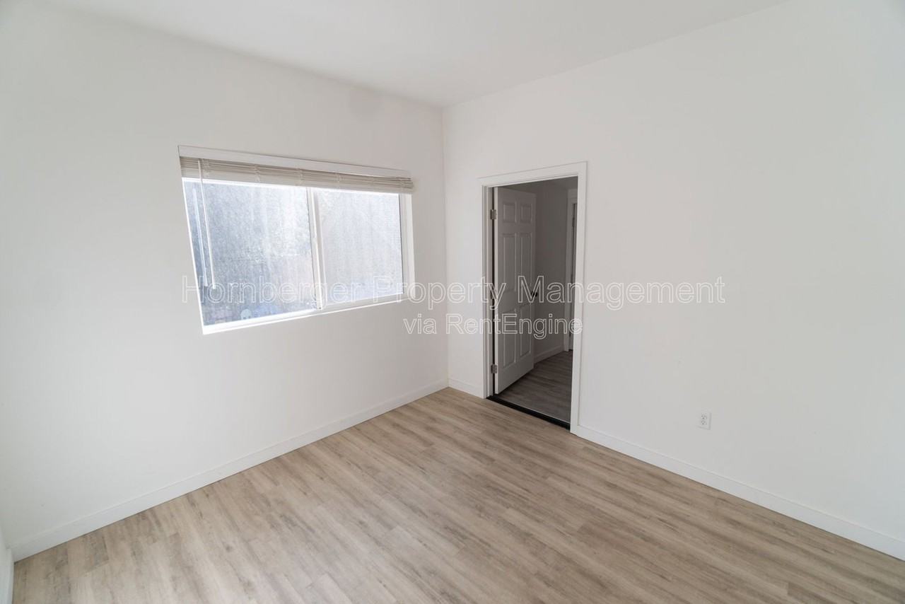 1904 E Dalton Ave #4 - Photo 2 of 15
