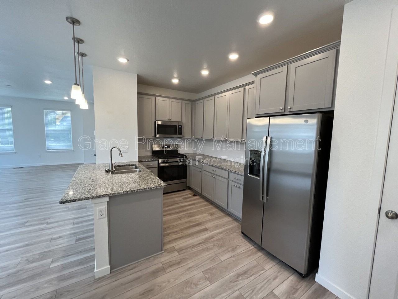 Olive Ct - Photo 5 of 16