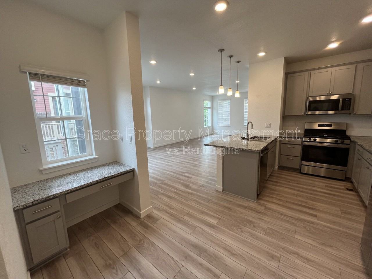 Olive Ct - Photo 6 of 16