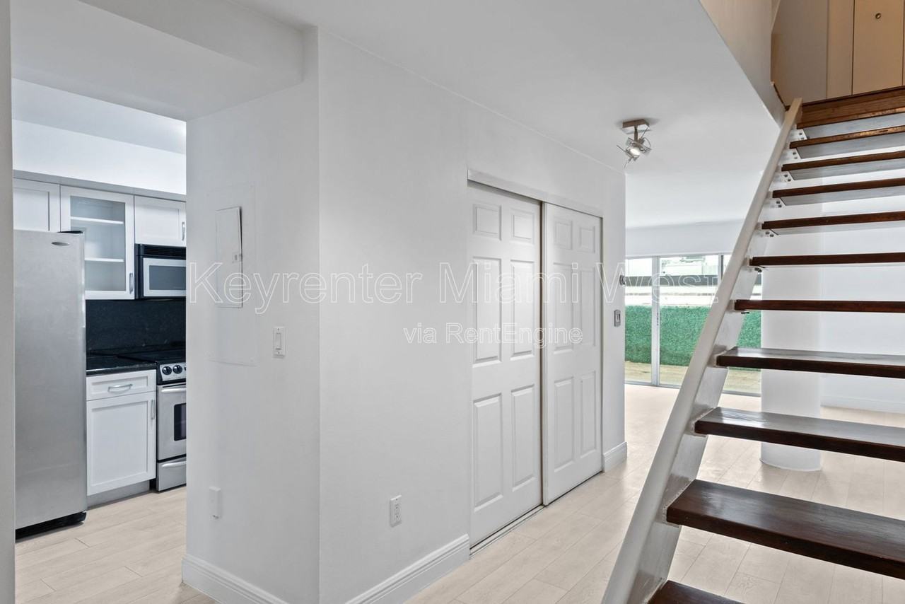 2977 Mcfarlane Rd #PH10 - Photo 5 of 19
