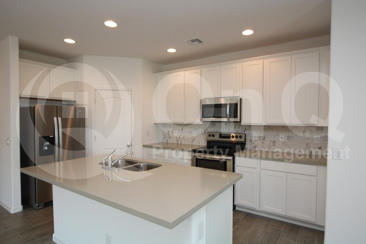 24215 W Gross Ave - Photo 2 of 18