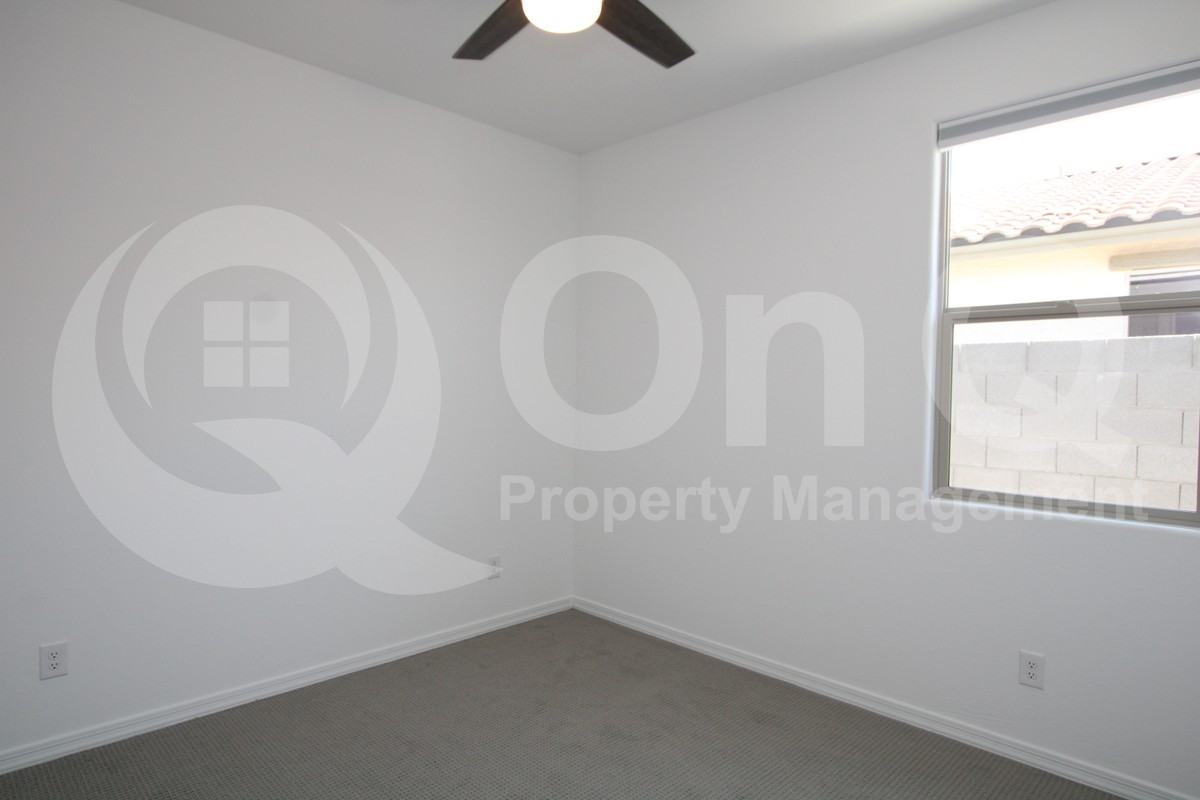 24215 W Gross Ave - Photo 7 of 18