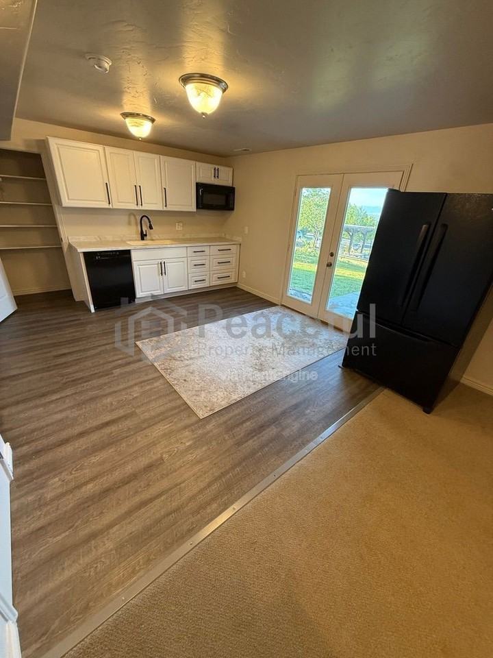 5386 W Emmeline Dr #BS - Photo 2 of 27