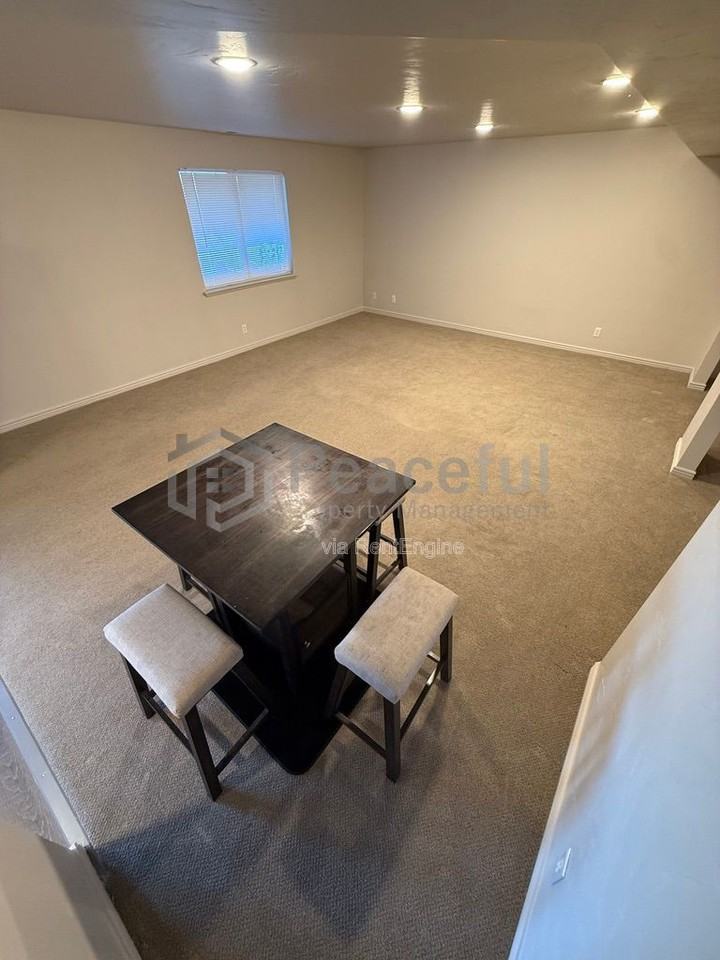 5386 W Emmeline Dr #BS - Photo 4 of 27