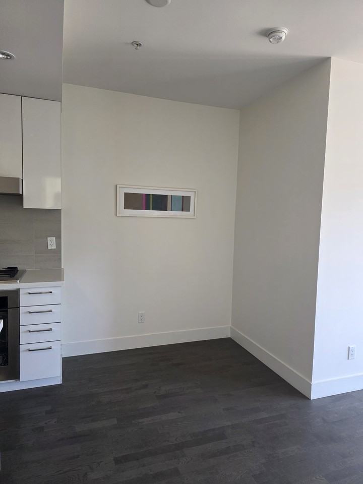 1628 4th Ave W #213 - Photo 5 of 12