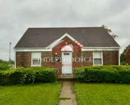 402 Harriet St - Photo 1 of 1
