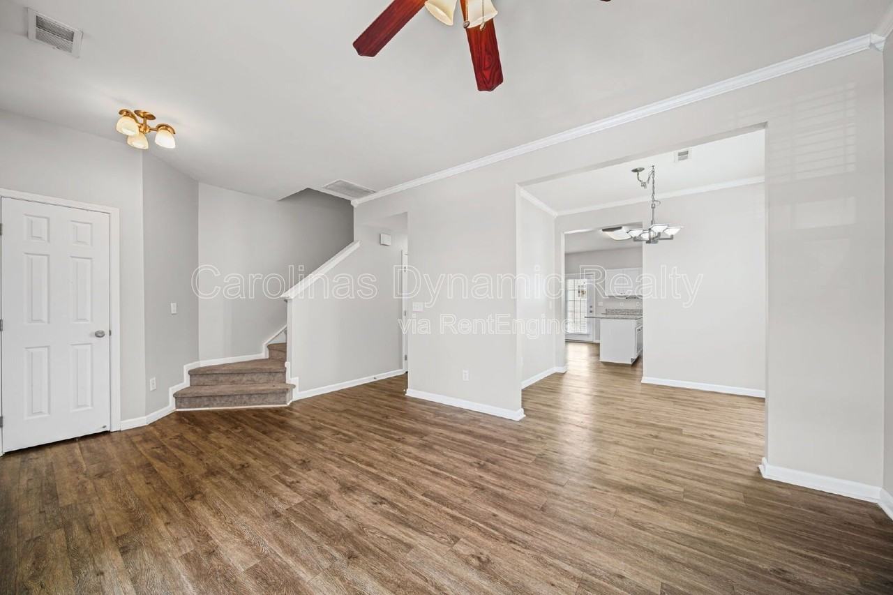 12439 Blossoming Ct - Photo 6 of 37