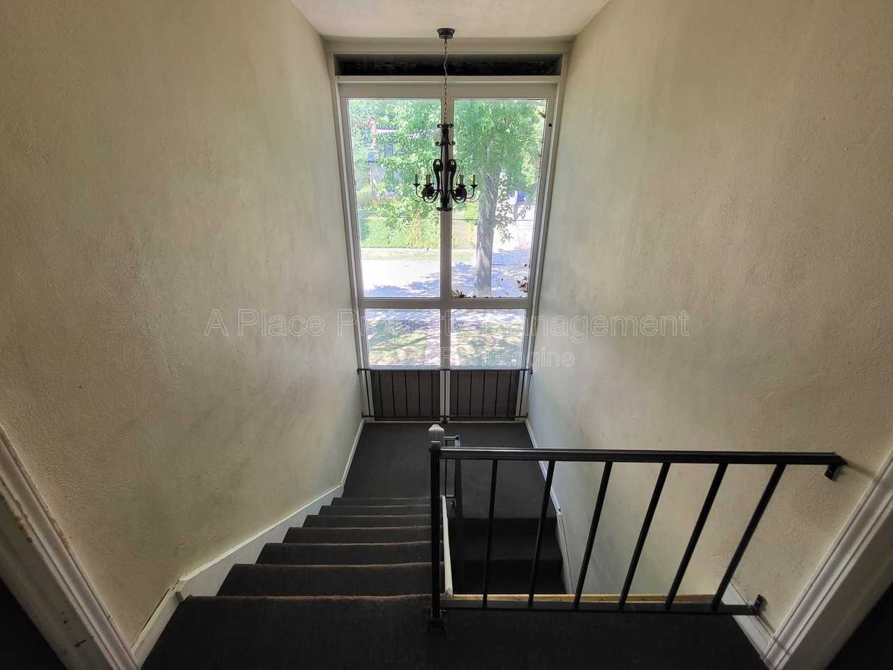 2624 Roseland Ter #12 - Photo 2 of 8