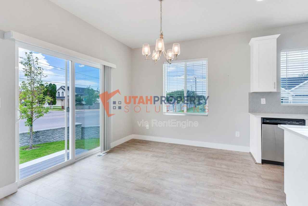 7632 S Waverly Hills Ln - Photo 7 of 21