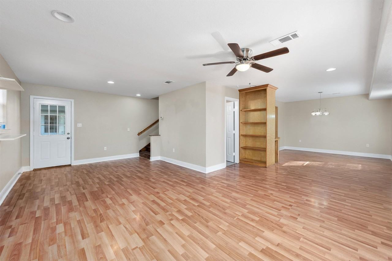 1728 Connorvale Rd #B - Photo 7 of 43