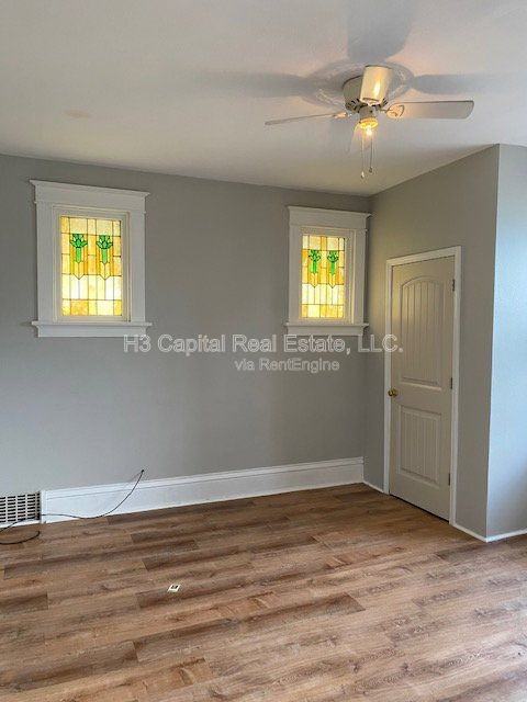 2446 State St #A - Photo 3 of 10