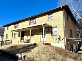 featured image of 639 S Crysler Ave #E